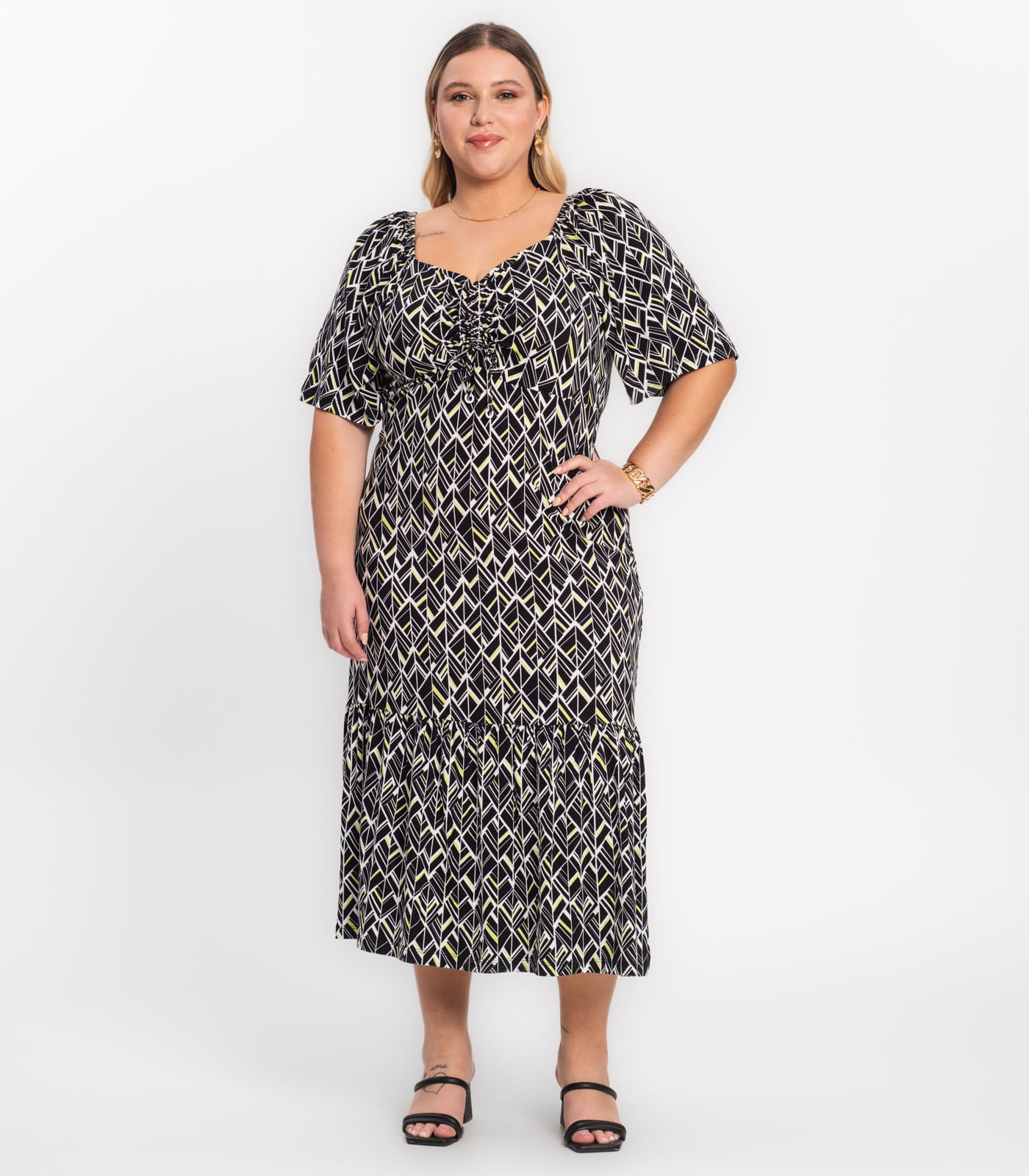 Vestidos Plus Size - Oferta de Vestido Longo, Curto e Mais - Kauê