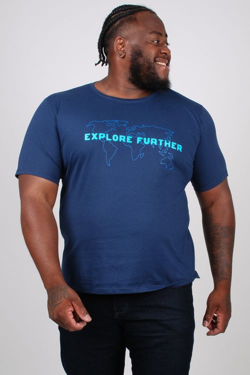 Camiseta em meia malha com estampa 'explore' plus size azul marinho