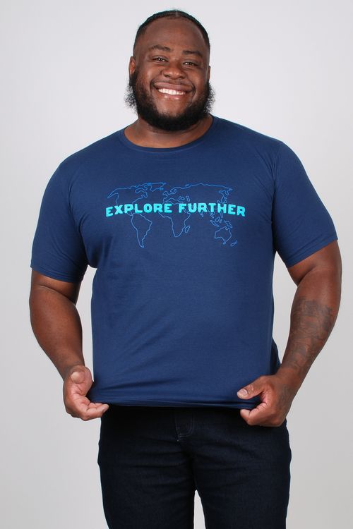Camiseta em meia malha com estampa 'explore' plus size azul marinho