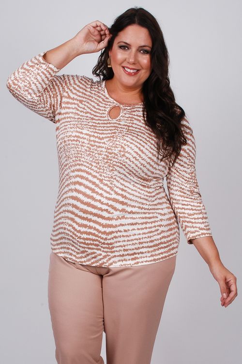 Blusa em malha estampa com manga bege