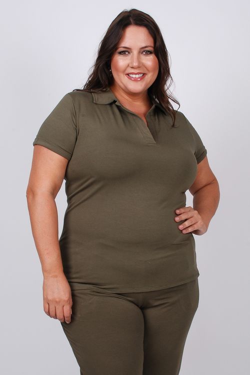 Blusa polo feminina em moletinho verde