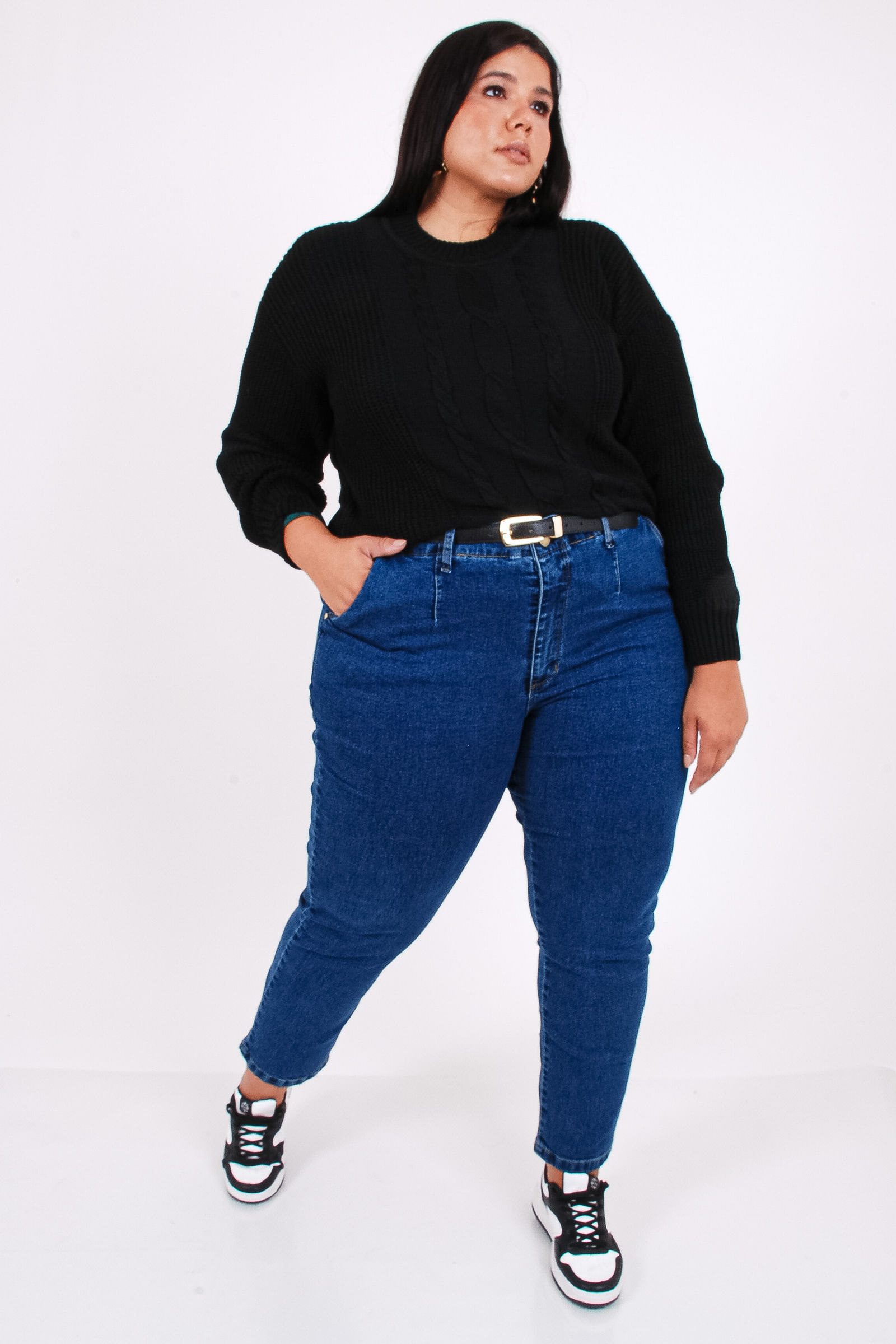Blusa-em-trico-com-trancas-na-frente_0026_2