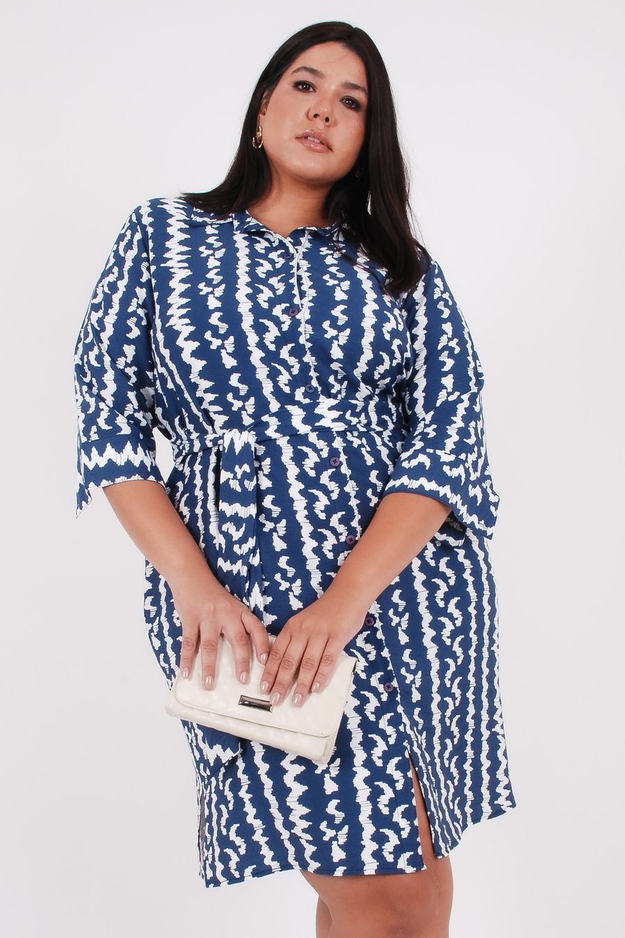 Vestido chemise em tecido estampado azul marinho