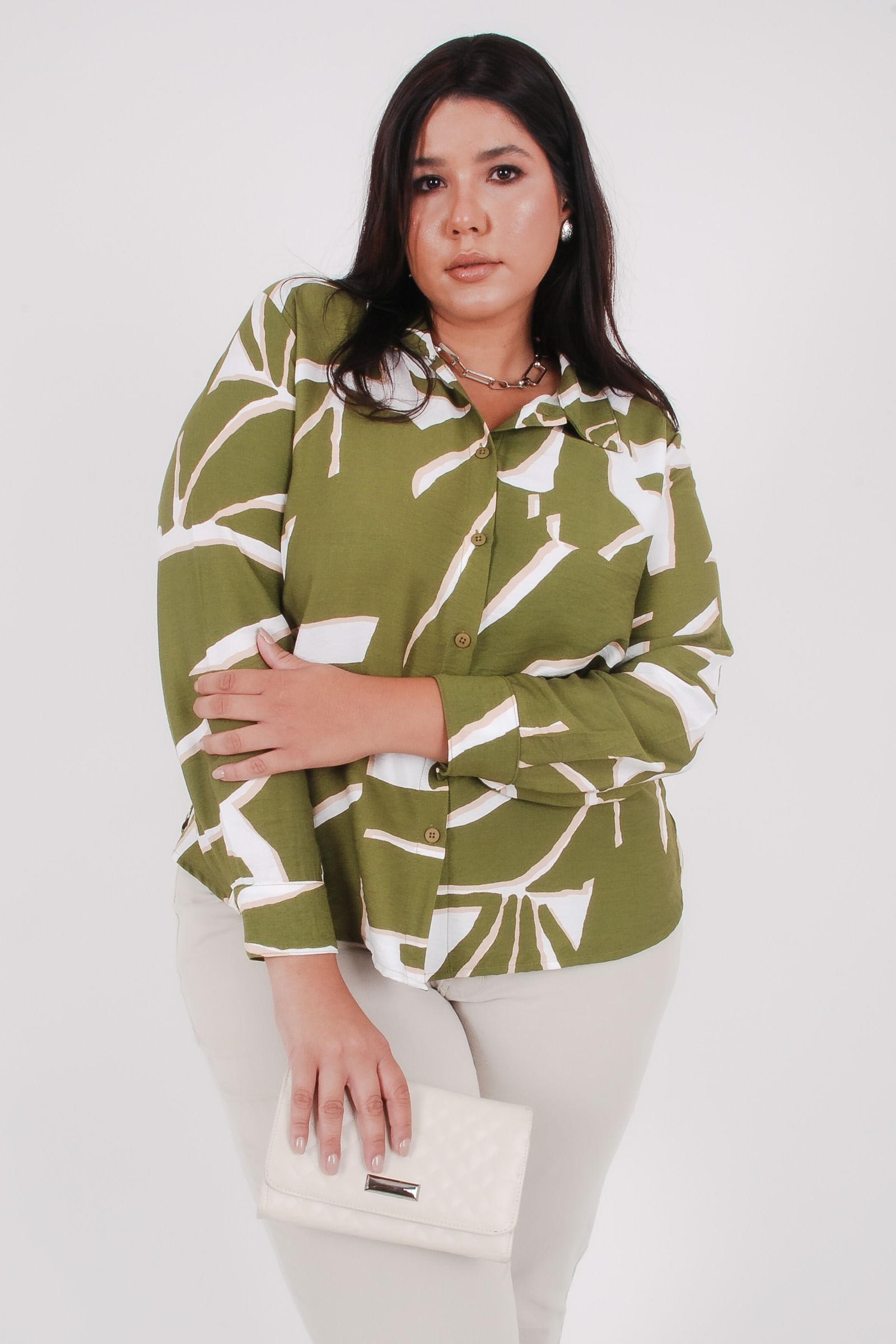 Camisa-manga-longa-em-tecido-estampado-plus-size_0032_1
