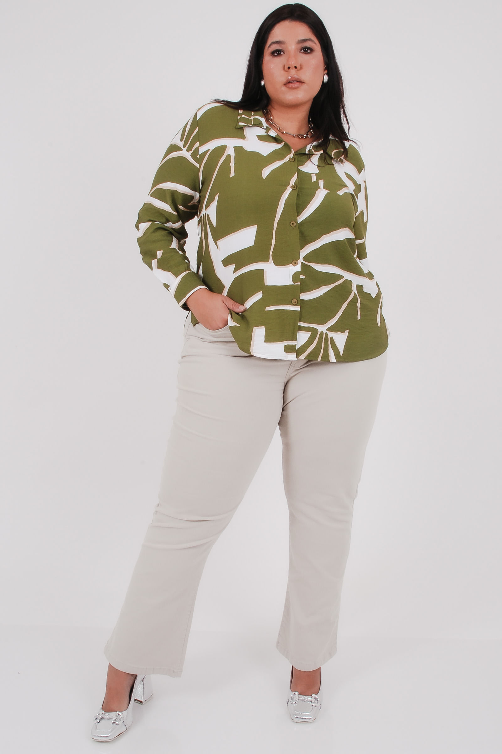 Camisa-manga-longa-em-tecido-estampado-plus-size_0032_2