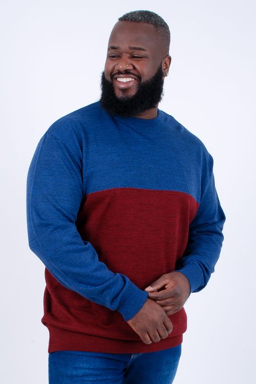 Blusa em tricô com bloco de cor plus size azul marinho