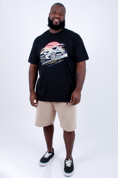 Camiseta manga curta meia malha estampa carro preto