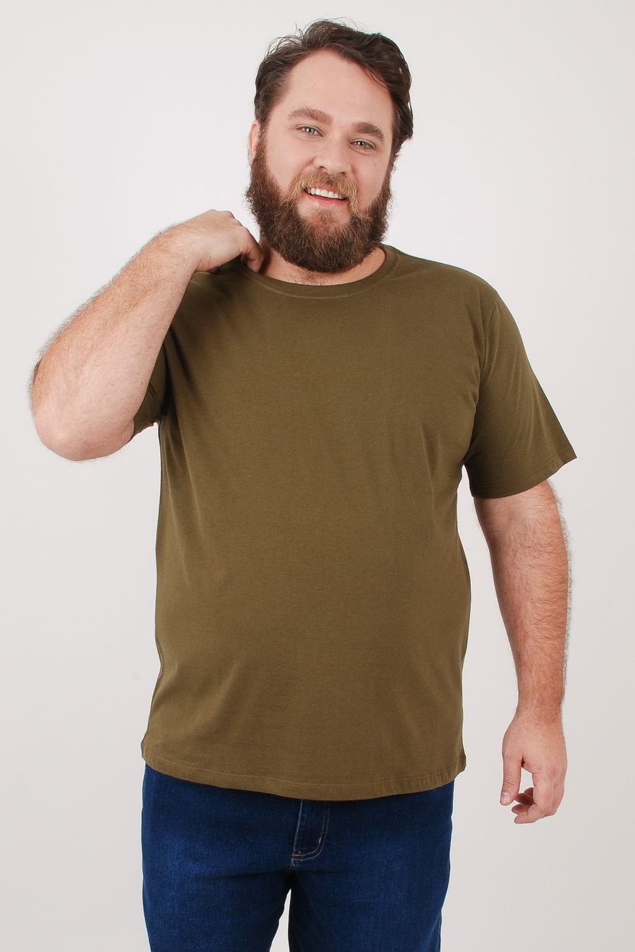 Camiseta básica masculina plus size verde musgo