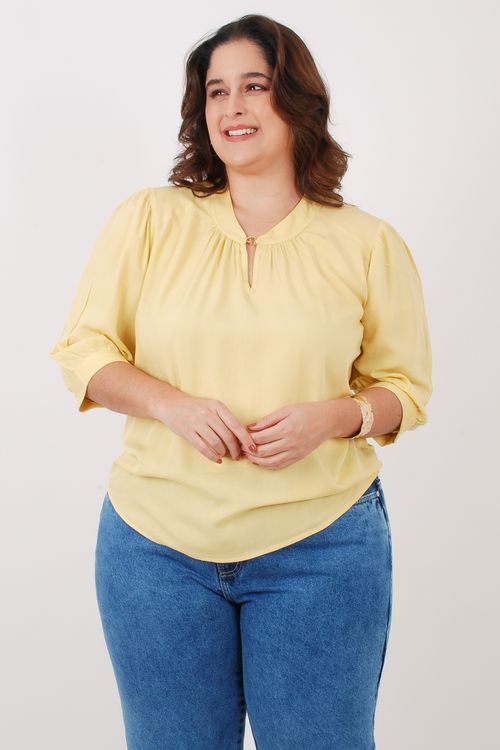Blusa com manga em viscose aviamento decote amarelo