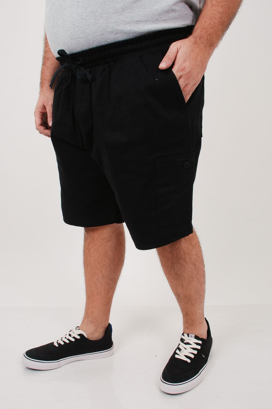 Bermuda cargo sarja básico elastano extra cós elástico preto
