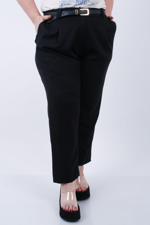 Calça cenoura pregas e elástico cós costas preto