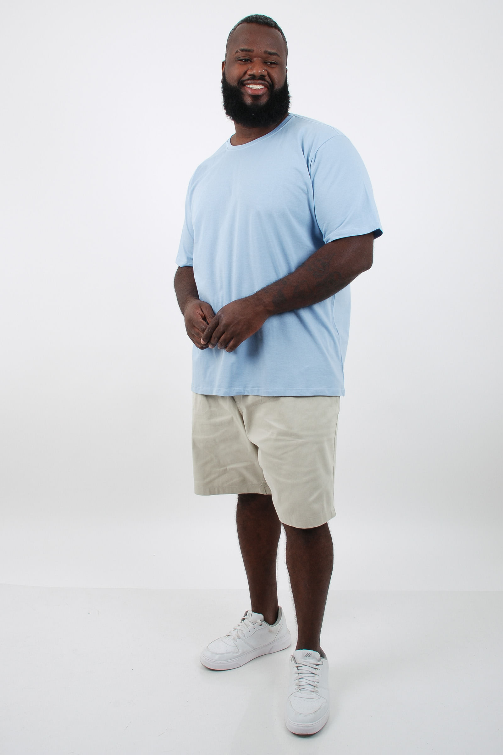 CAMISETA-BASICA-MASCULINA-PLUS-SIZE_0404_2