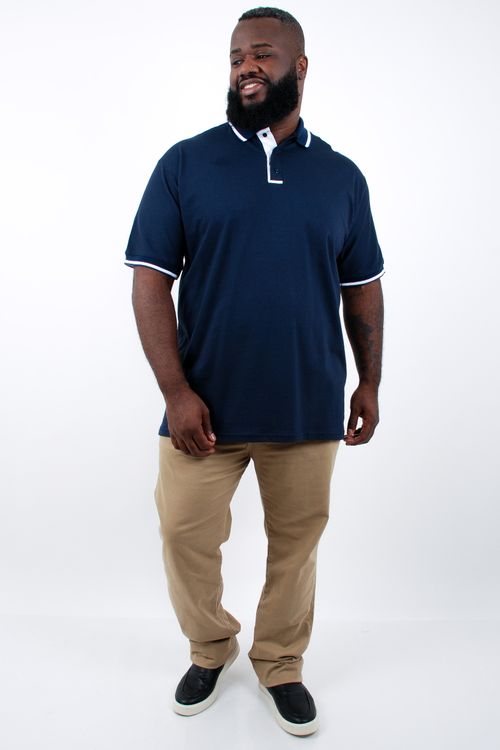 Camisa polo masculina manga curta com detalhes contrastantes azul marinho