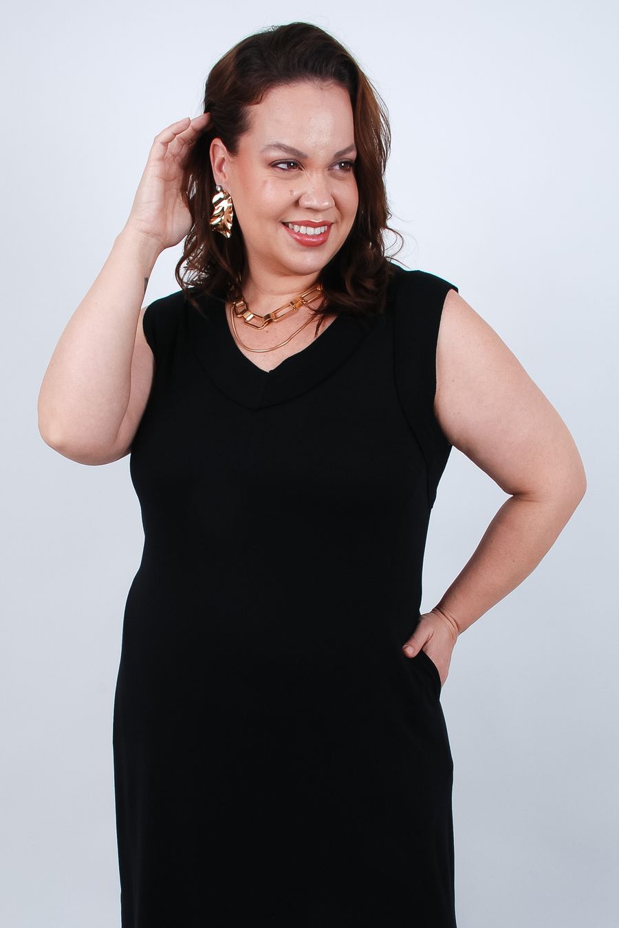 Vestido midi moletinho liso preto