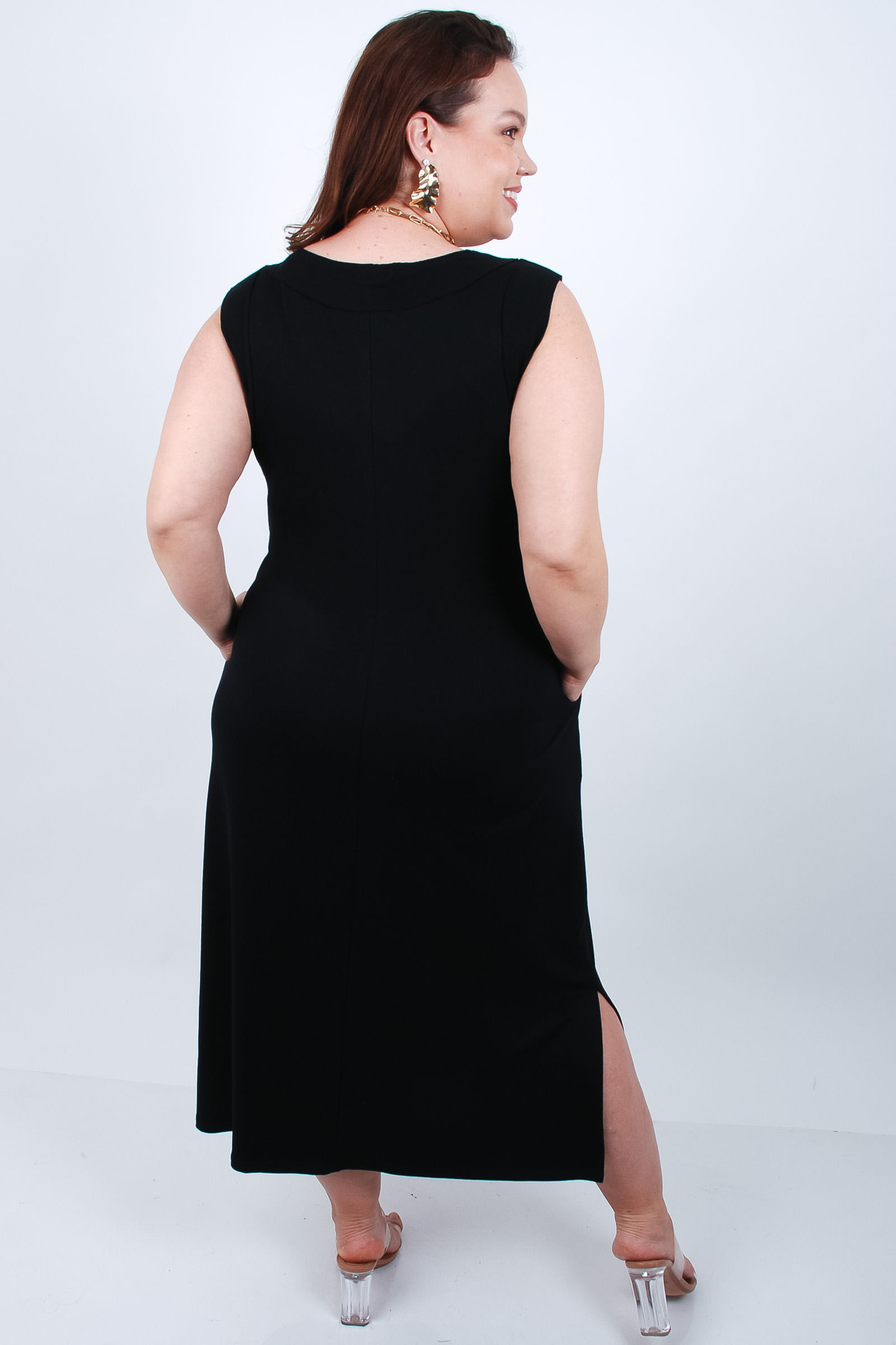 Vestido-midi-moletinho-liso_0026_4