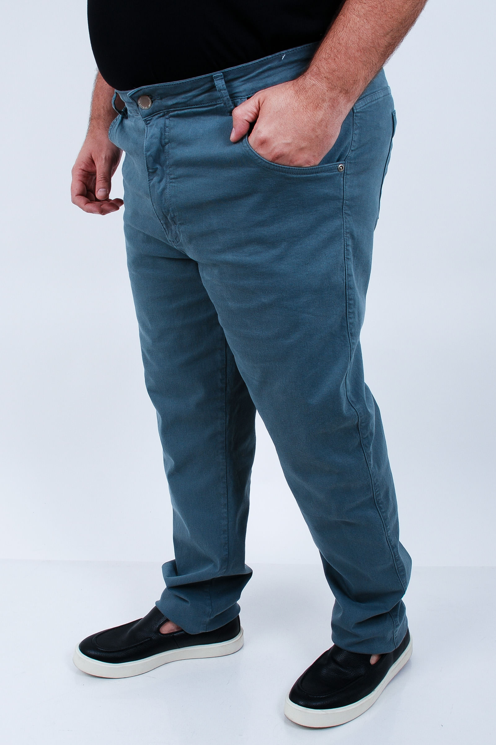 Calca-reta-de-sarja-com-elastano-plus-size_0012_1