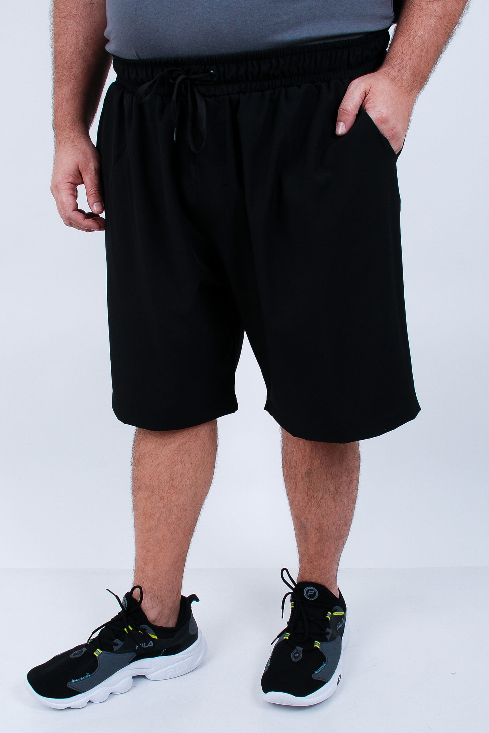 Bermuda-masculina-esportiva-lisa-com-elastano_0026_1