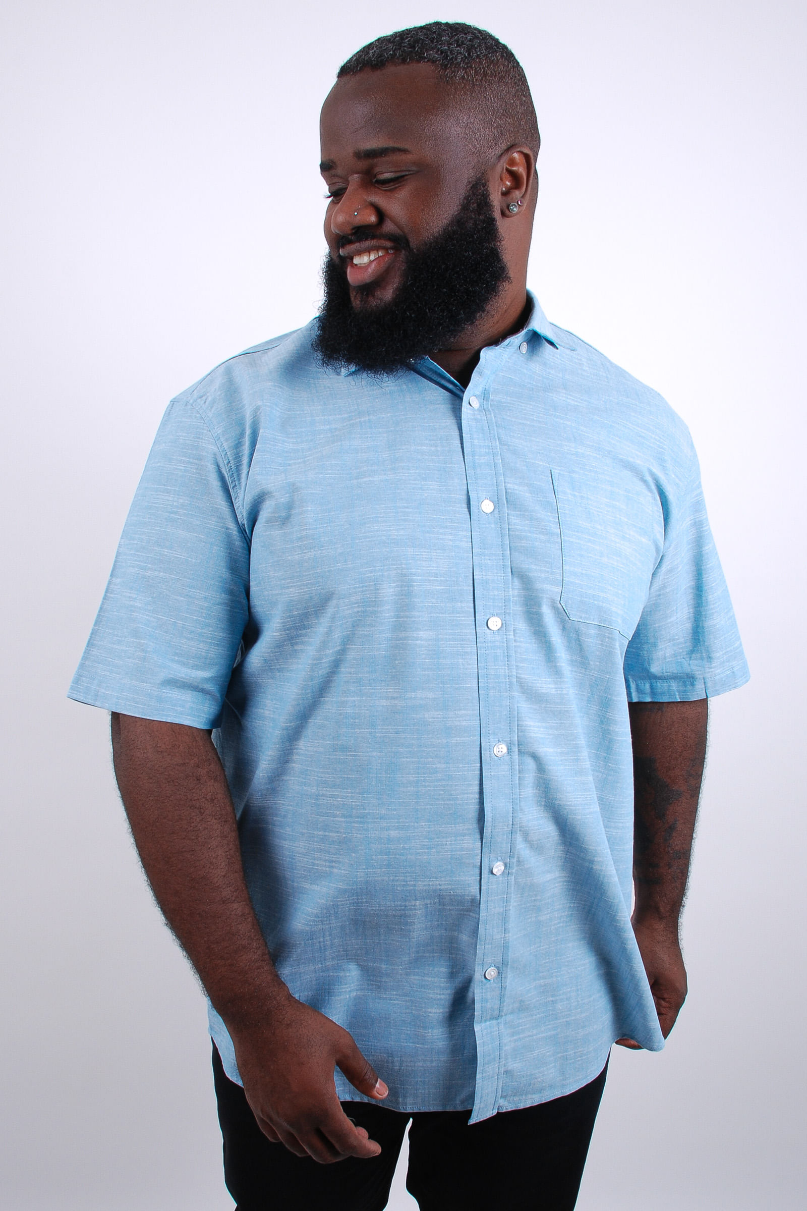 Camisa-masculina-manga-curta-cambraia-de-algodao-com-flame_0003_3