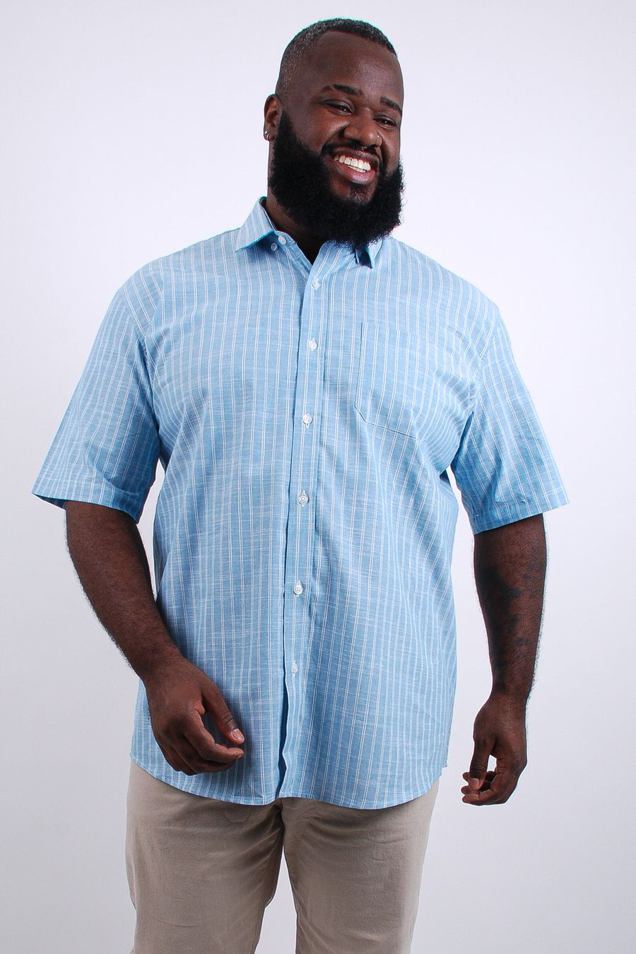 Camisa masculina manga curta listrado fio tinto azul