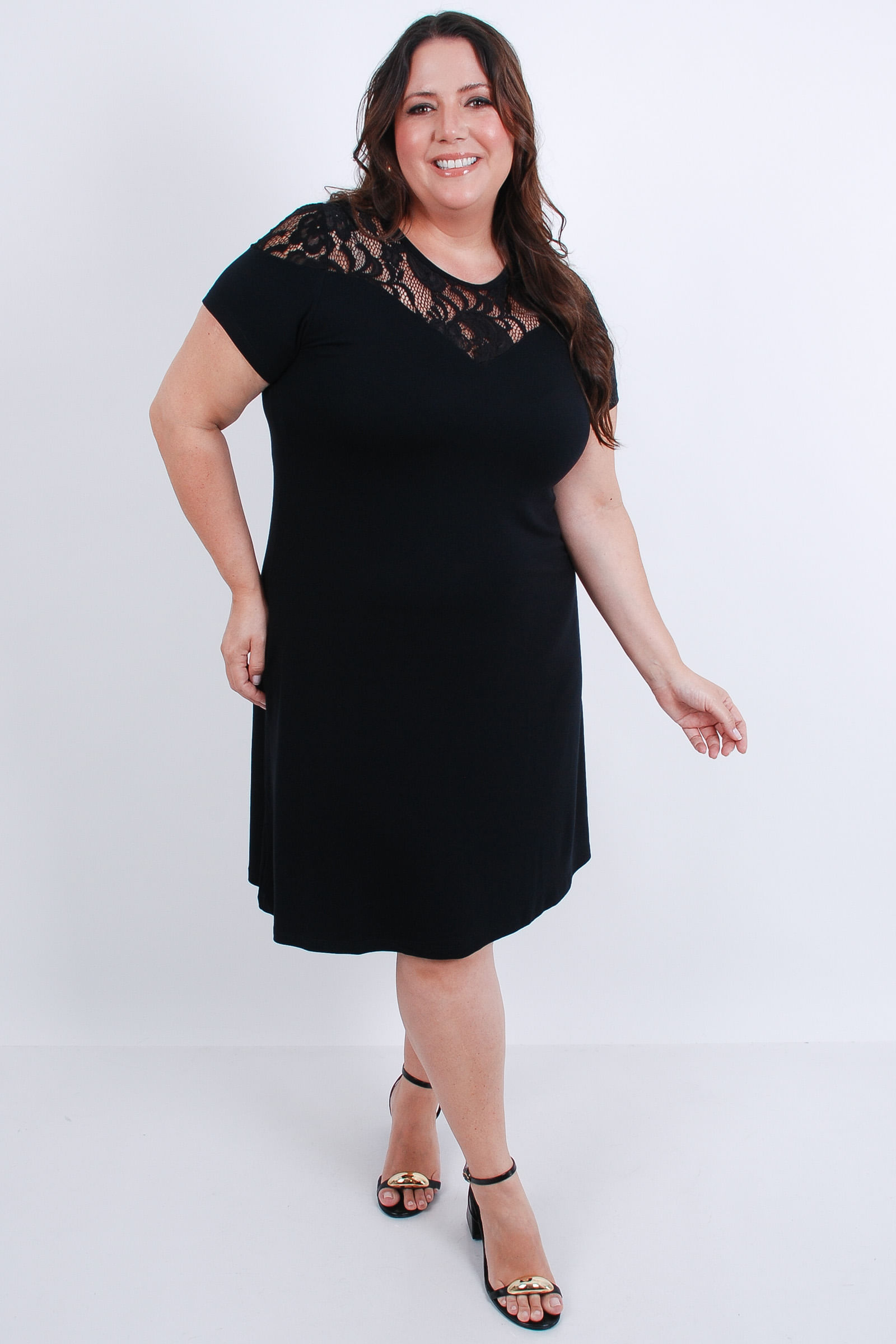 Vestido-curto-com-renda-decote-frente-e-costas_0026_2