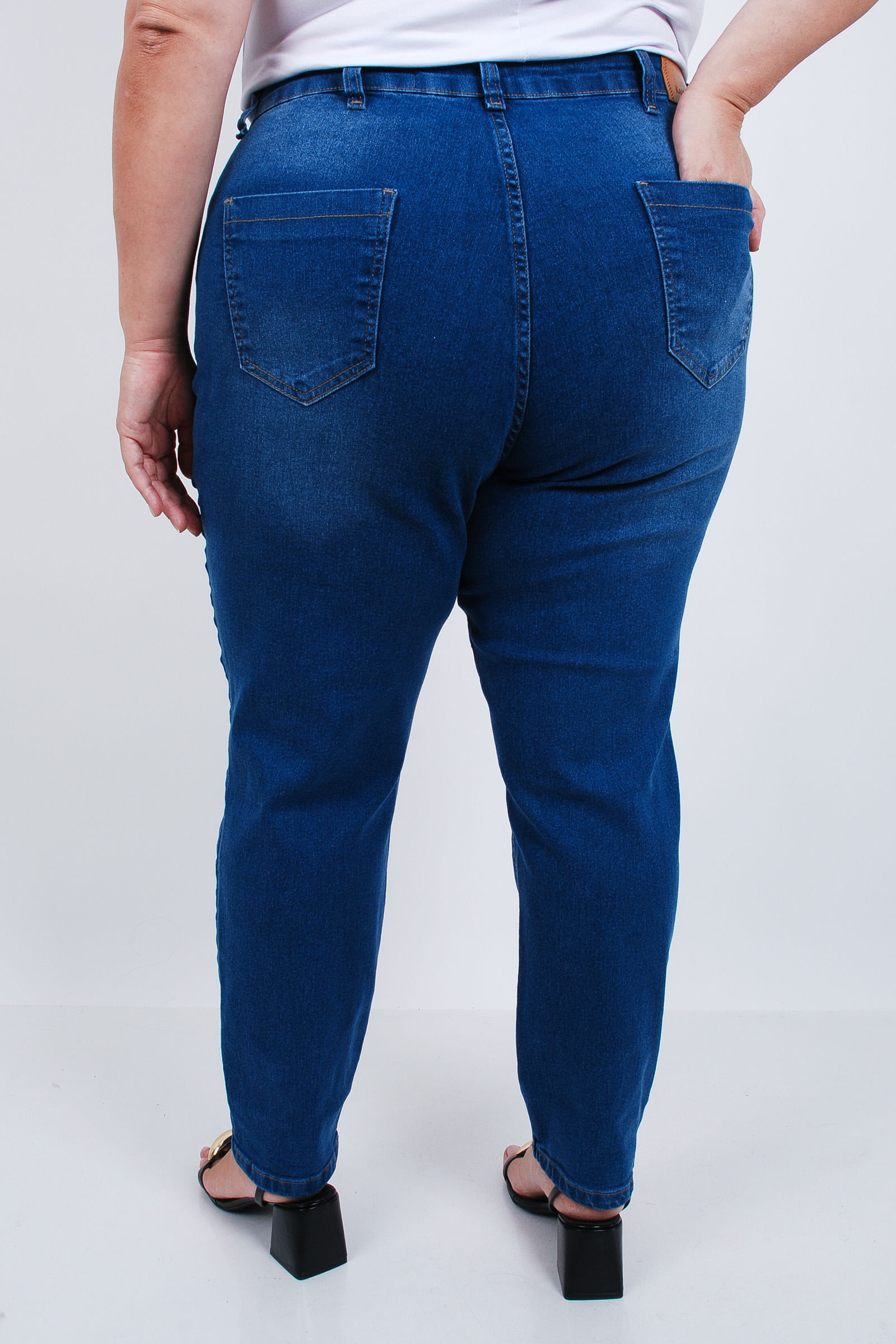 Calca-skinny-jeans-feminina-cos-transpassado_0102_4