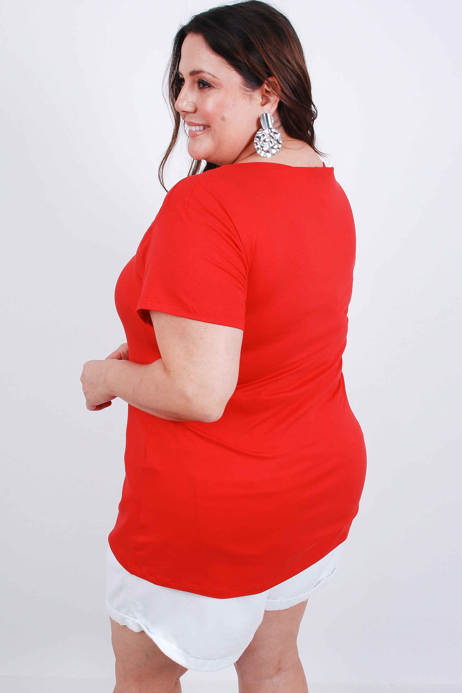 Blusa-em-malha-manga-curta-com-detalhes-no-ombro_0035_4