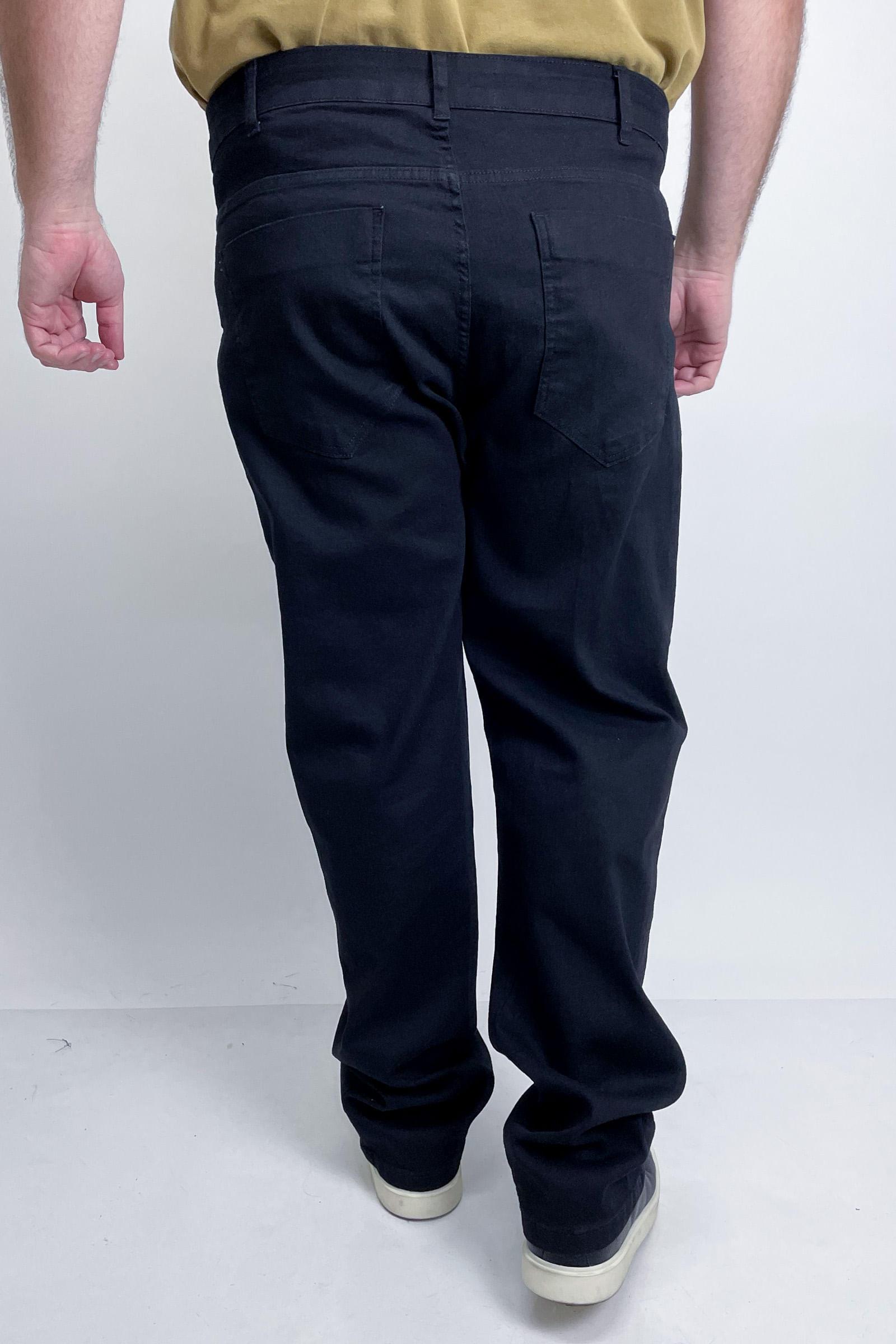 Calca-reta-black-jeans-masculina_0103_4