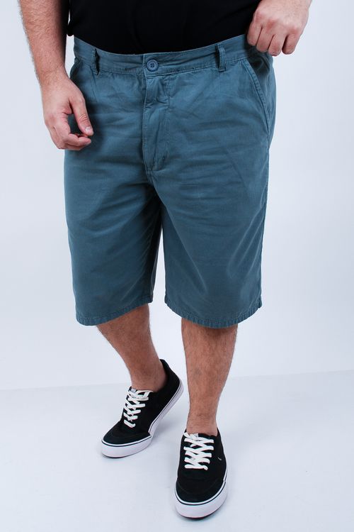 Bermuda bolso faca em sarja tamanho extra cinza chumbo