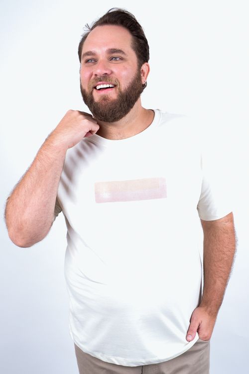 camiseta masculina meia malha com estampa geométrica bege