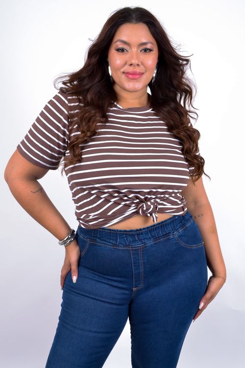 Blusa feminina manga curta listrada marrom