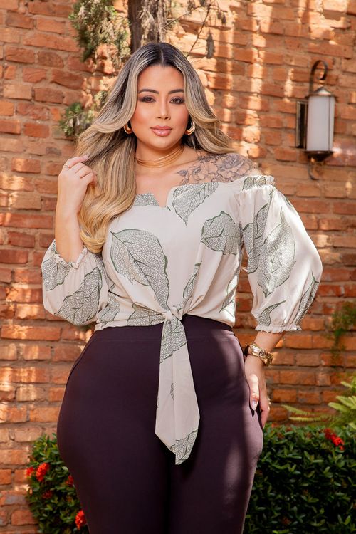 Blusa Ciganinha Vitória Manga 7/8 Plus Size FUNDO BEGE