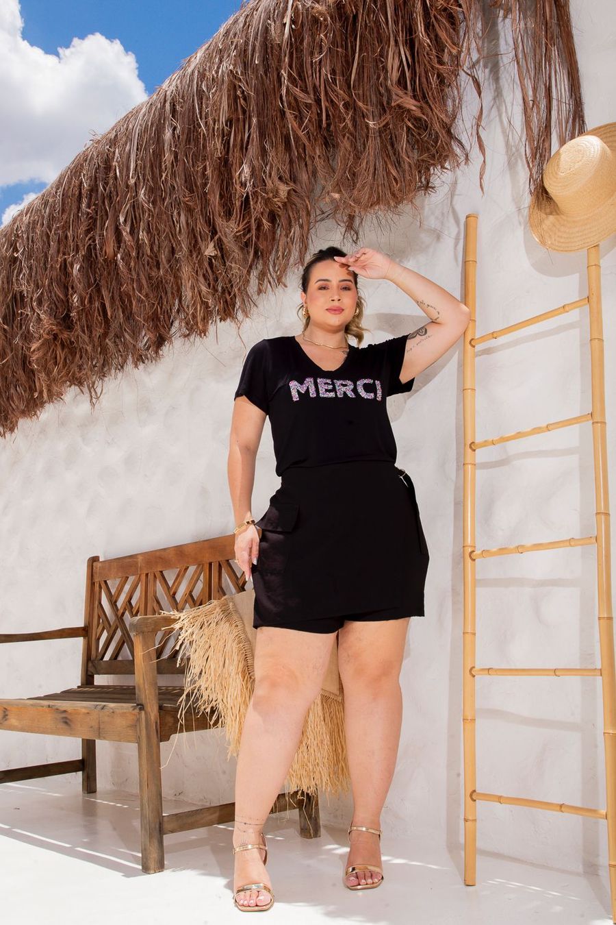 Shorts Saia Alfaiataria Argola Plus Size PRETO