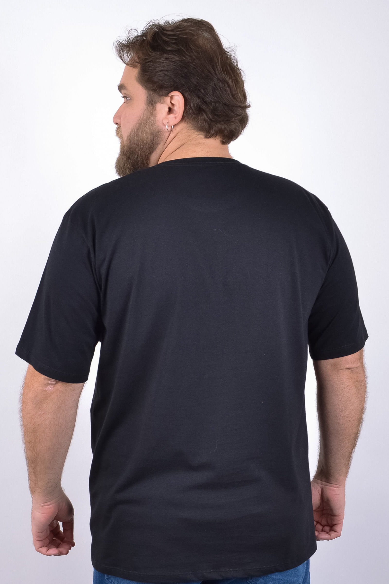 Camiseta-masculina-meia-malha-com-estampa-pequena-na-lateral_0026_4.jpg