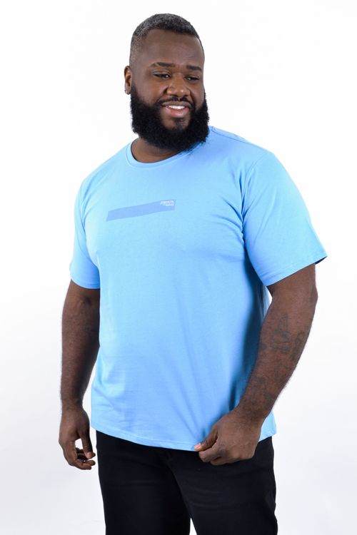 Camiseta masculina meia malha estampa na frente geométrica azul