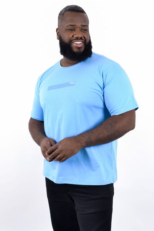 Camiseta masculina meia malha estampa na frente geométrica azul