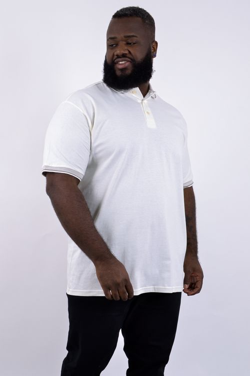 Polo masculina malha gola e punhos retilínea trabalhada  off white
