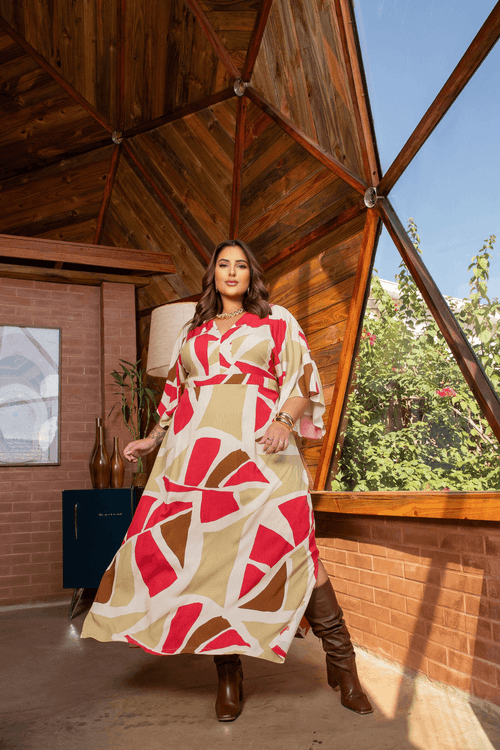 Vestido Estampado Decote V Giovana Plus Size FUNDO BEGE