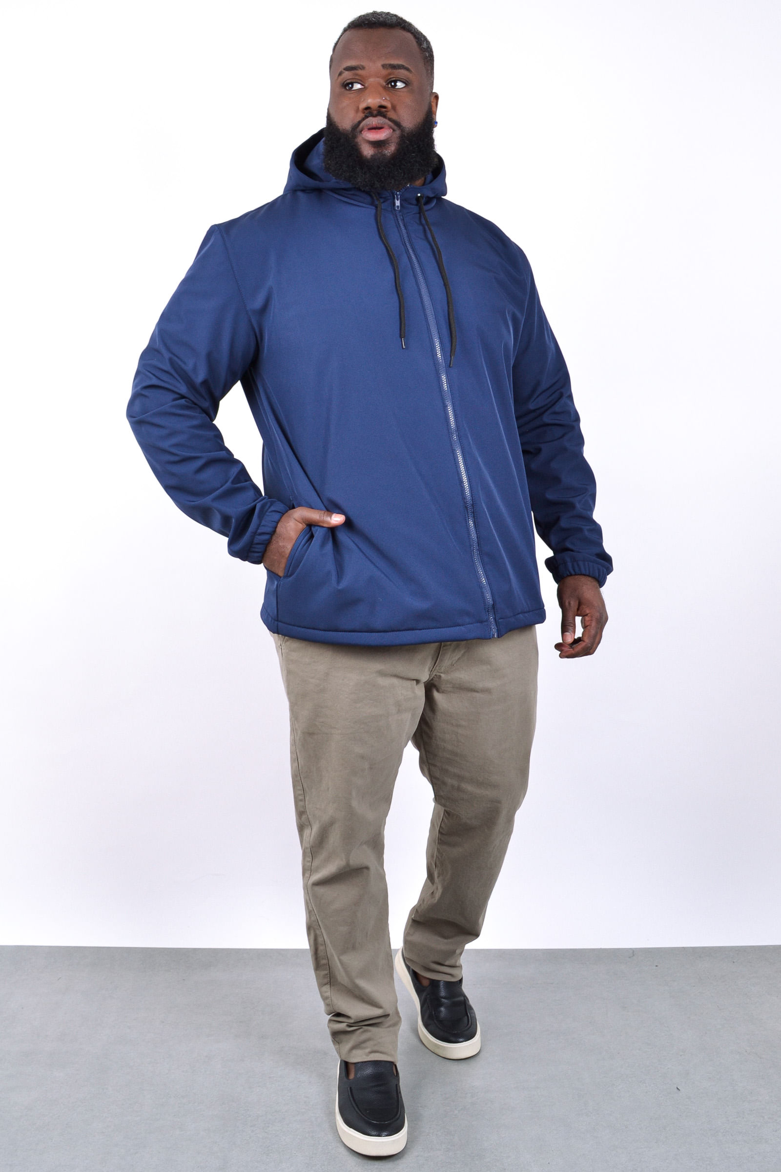 Jaqueta-masculina-doblada-com-capuz_0004_2.jpg