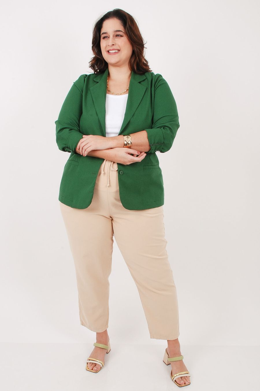 Blazer feminino em tecido com linho verde