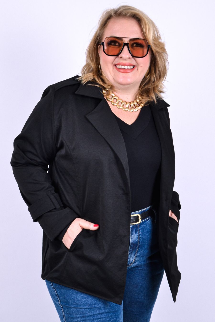 Casaco trench coat curto feminino preto