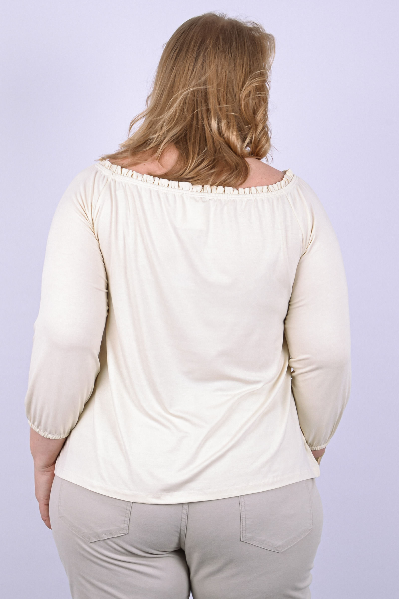 Blusa-com-manga-e-elastico-no-decote_0008_4