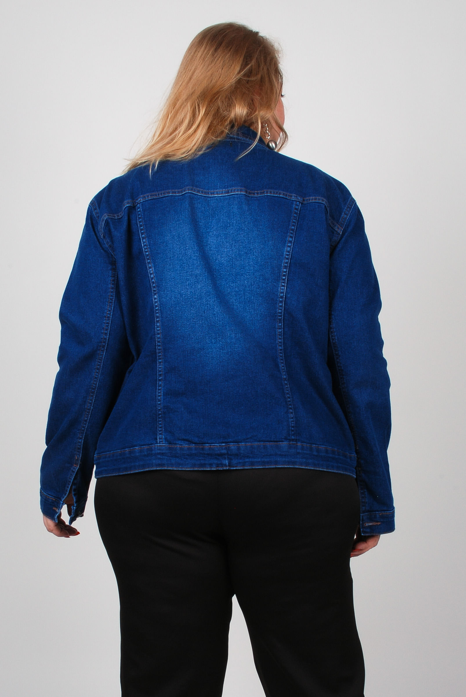 JAQUETA-JEANS-COM-ELASTANO-PLUS-SIZE_0102_4