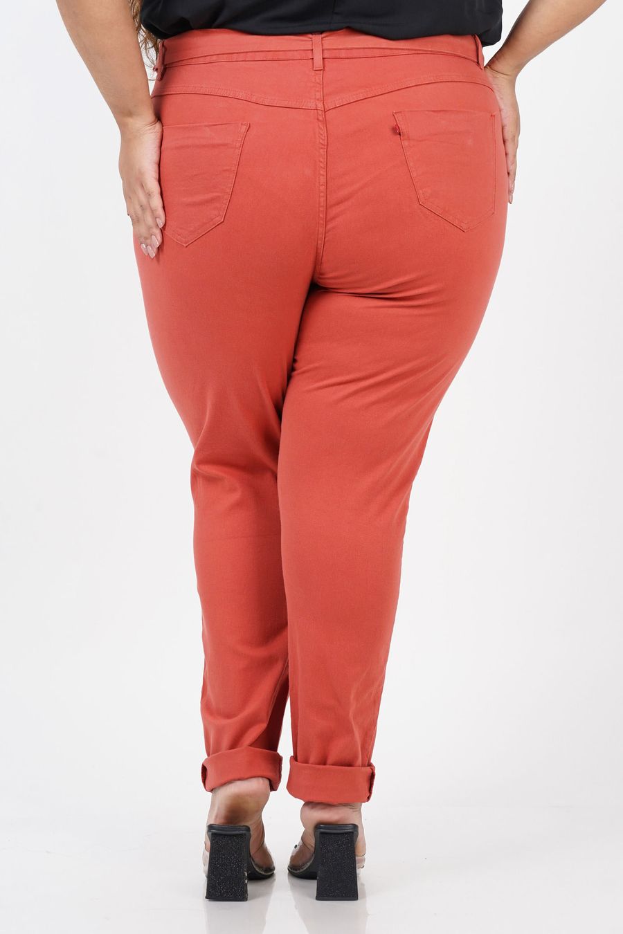 Calça skinny de sarja com fivela forrada plus size laranja