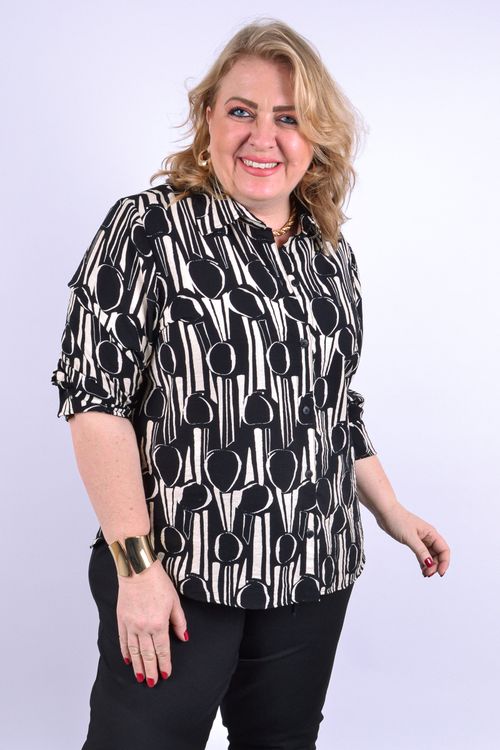 Camisa com manga feminina estampada preto