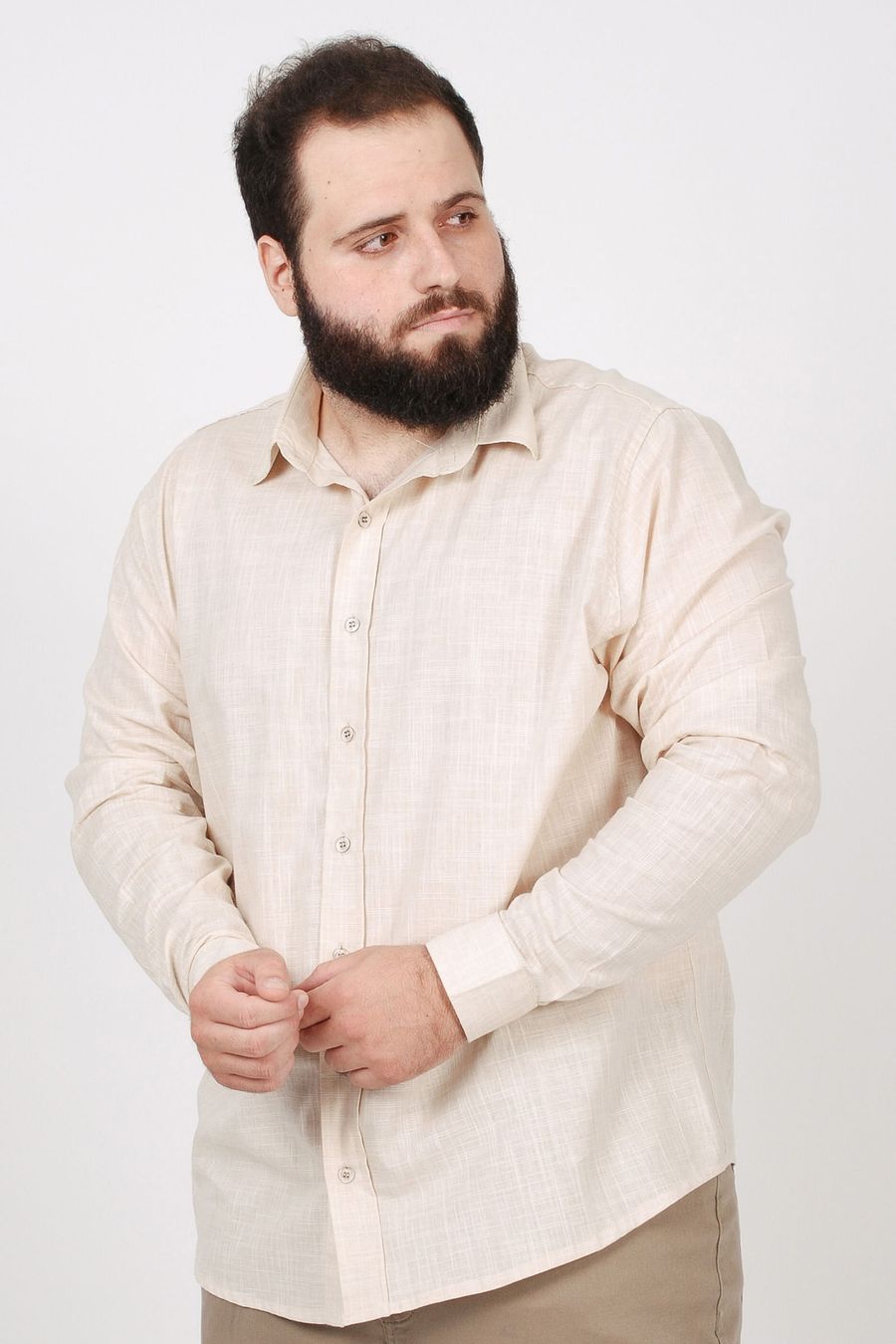 Camisa manga longa chambray plus size kaki