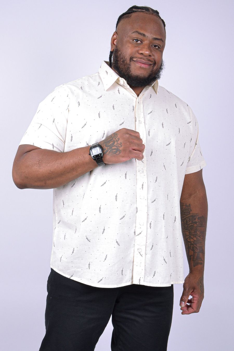Camisa masculina linho manga curta – estampa de galhos bege