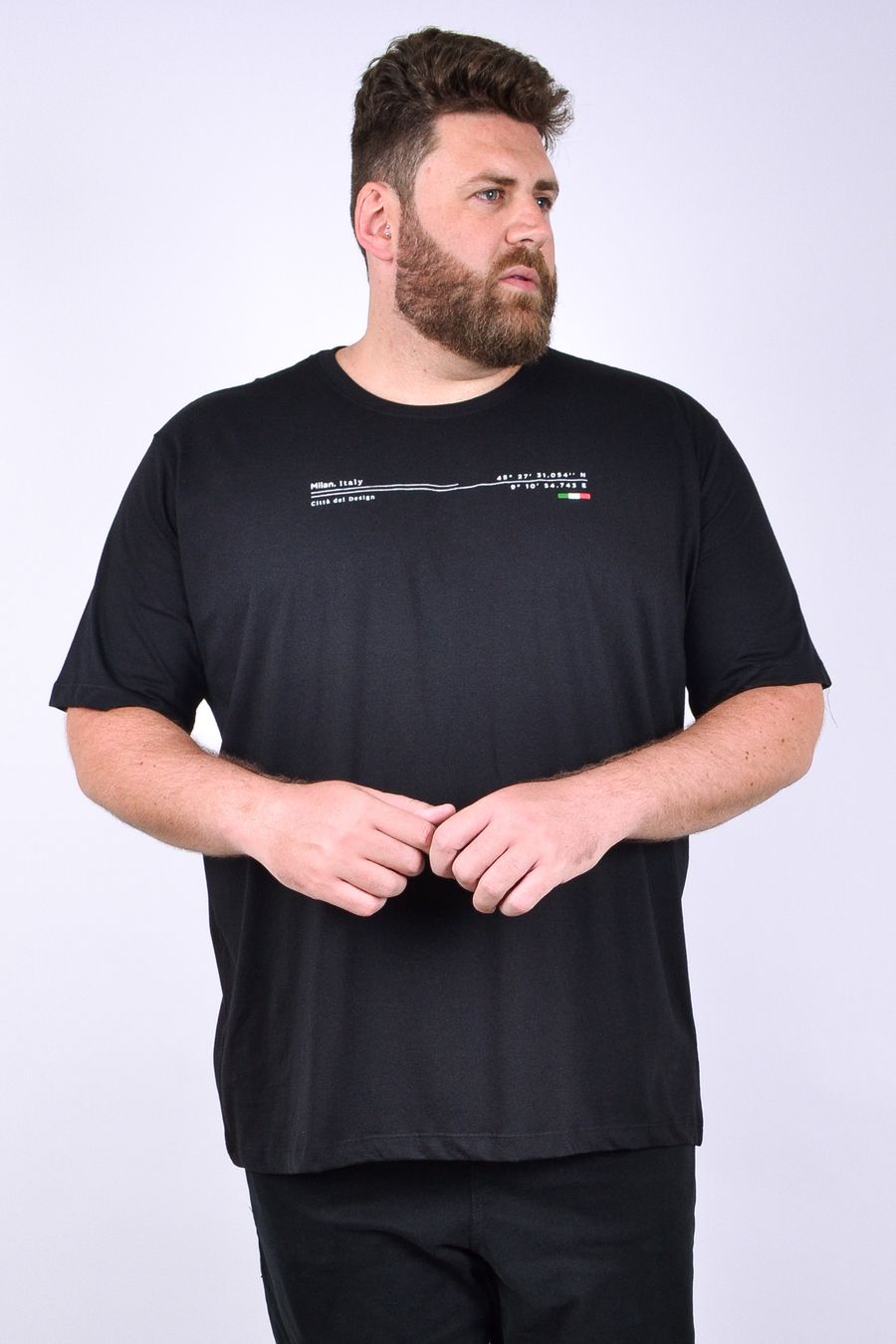 Camiseta masculina meia malha manga curta com estampa "italy" preto