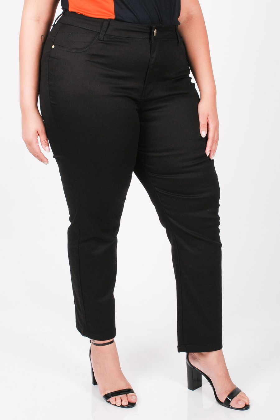 Calça sarja black plus size preto