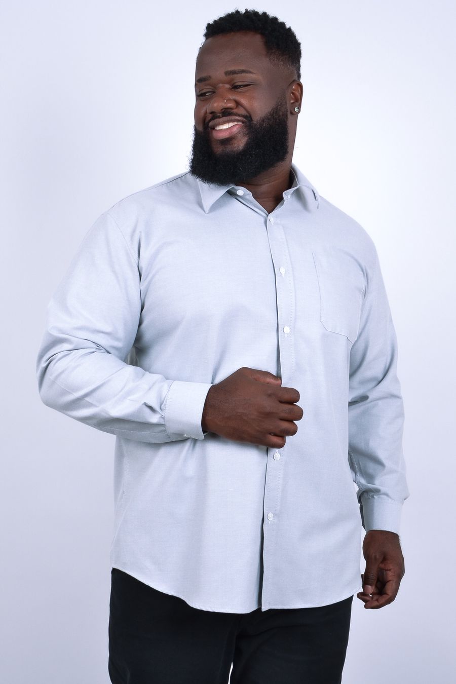 Camisa masculina manga longa em oxfordine fio tinto  cinza