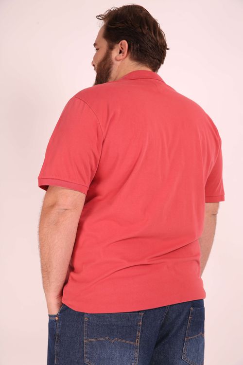 Camisa polo lisa com bolso plus size laranja
